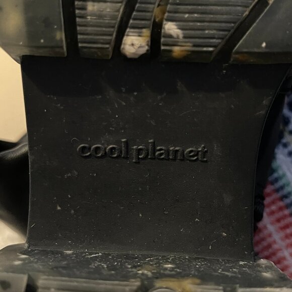 cool planet - Rosaliaa / Size 7.5 - Picture 7 of 7